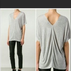 Vince Gray Center /Back Seam Dolman Sleeve Gray Top